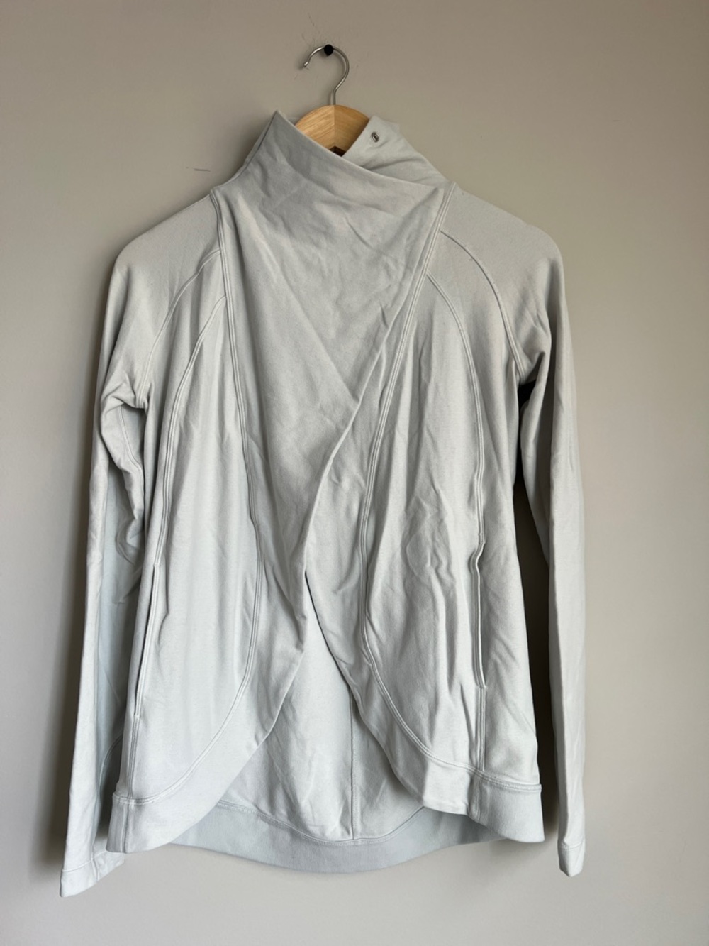Lululemon Light Mint Ice Blue Cardigan Wrap Size 2